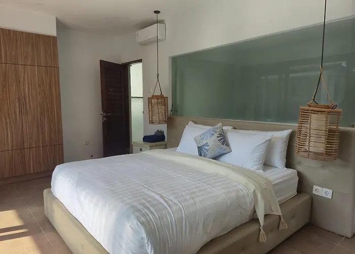 Villa Fortune : 525m2 5 Bedrooms Private Pool