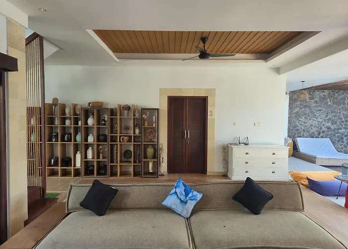 Villa Fortune : 525m2 5 Bedrooms Private Pool *